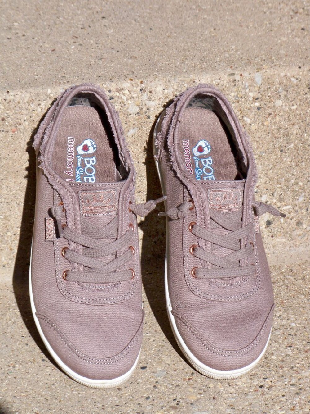 Bob's B Cute Women's Taupe Shoes, Size 6.5